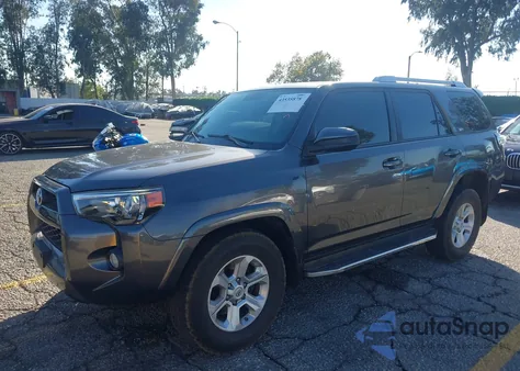 2016 Toyota 4Runner Sr5 z USA, uszkodzony, nr VIN JTEZU5JR7G5144191
